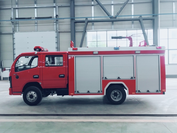 國(guó)六標(biāo)東風(fēng)2.5噸消防車